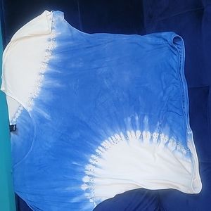 Like new INC cold shoulder embellished top in blue and white